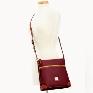 NWT Dooney & Bourke Pebble Grain Crossbody